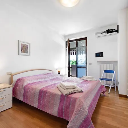 San Zeno S P House *