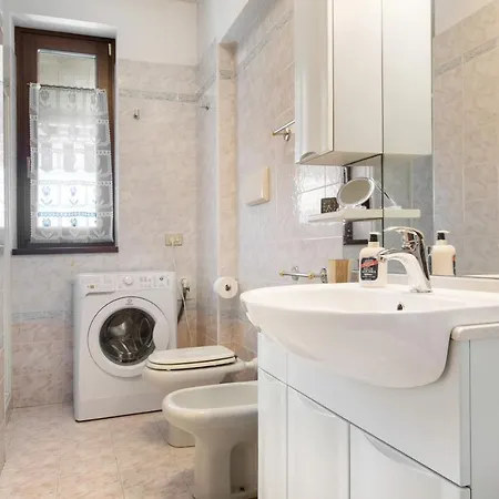 San Zeno S P House *