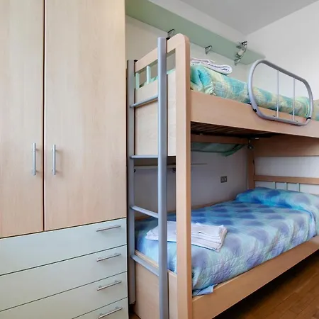 San Zeno S P House 公寓 *